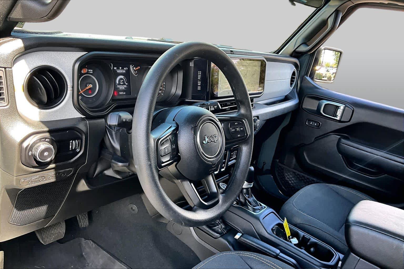 Used 2026 Anvil Clearcoat Jeep Sport image 15