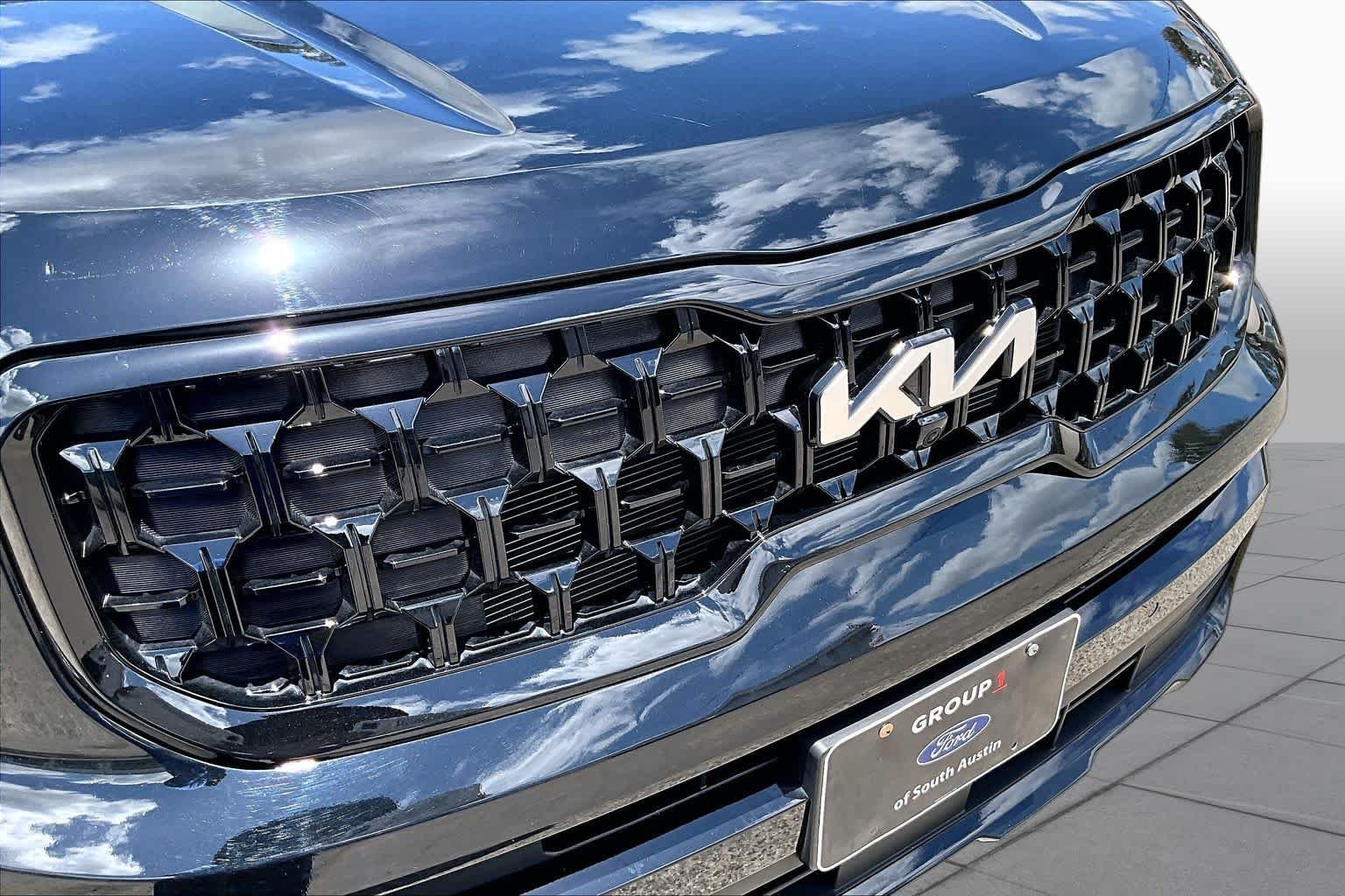 Certified Used 2024 Ebony Black Kia SX Prestige X-Line image 30