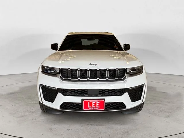 New 2026 White Jeep Limited image 9