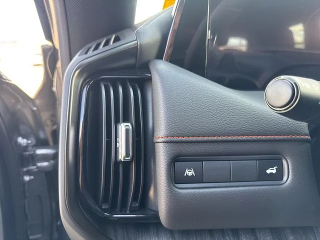 2026 Nissan Armada PRO-4X - Photo 18