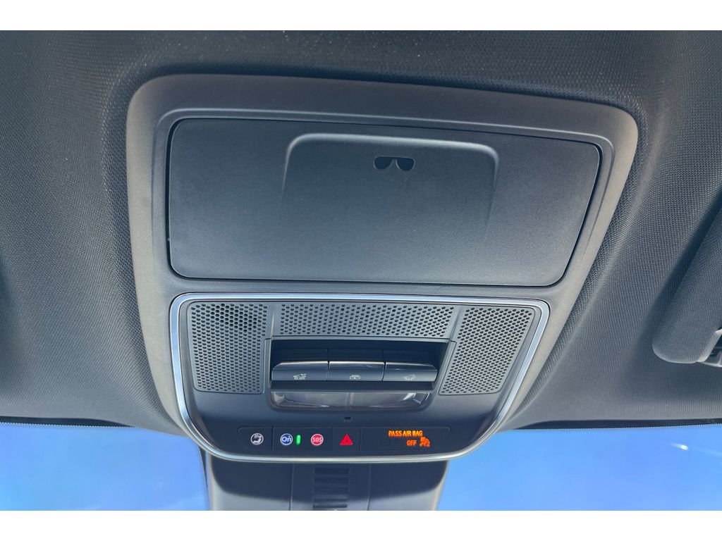 Used 2026 Stardust Metallic Chevrolet FWD RS image 26