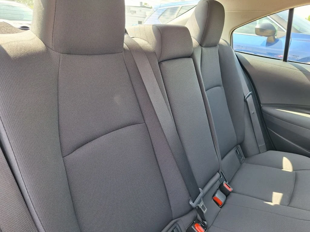 Used 2025  Toyota LE image 26