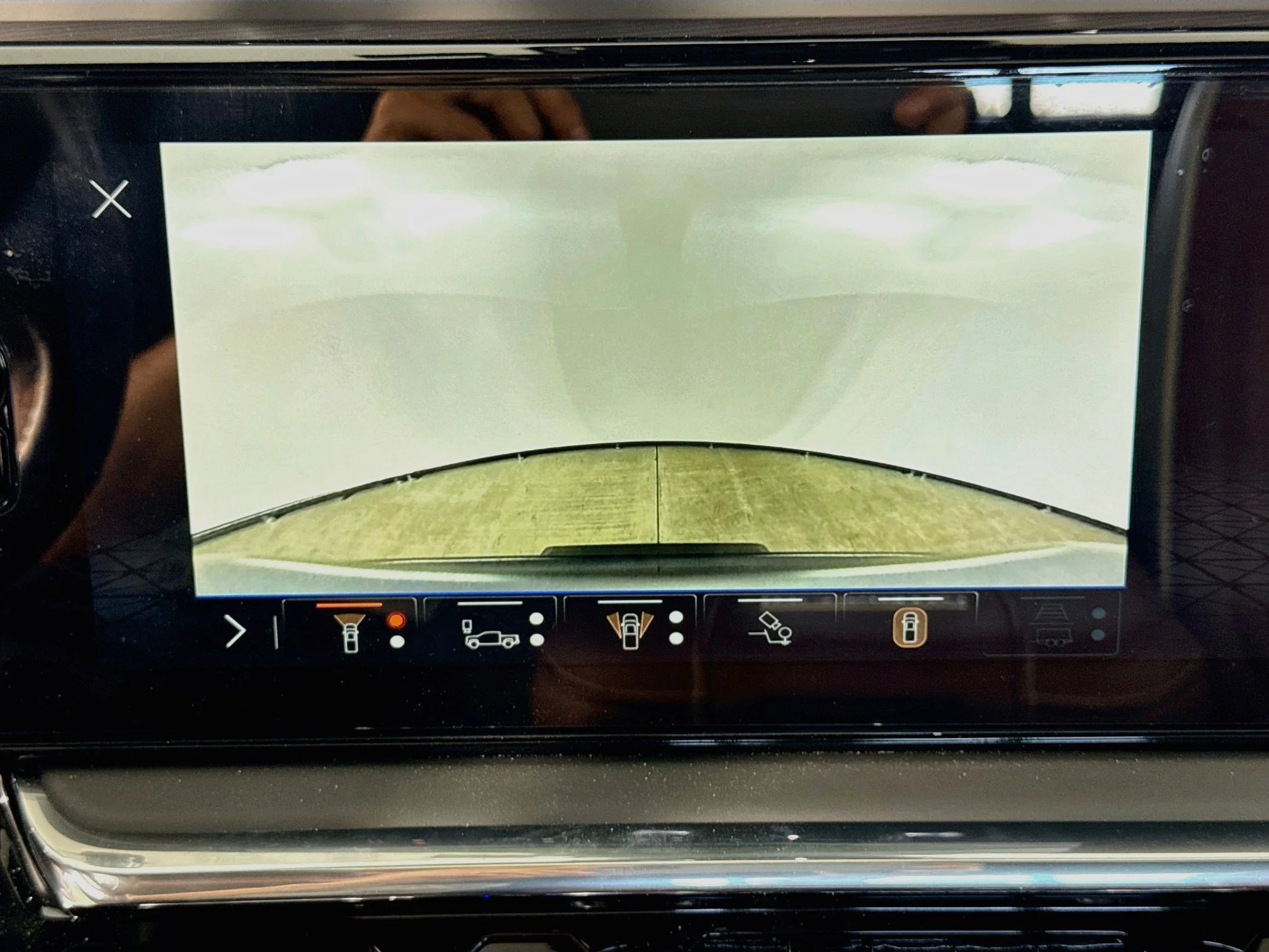 Used 2025 Titanium Rush Metallic GMC Denali Ultimate DRW image 16