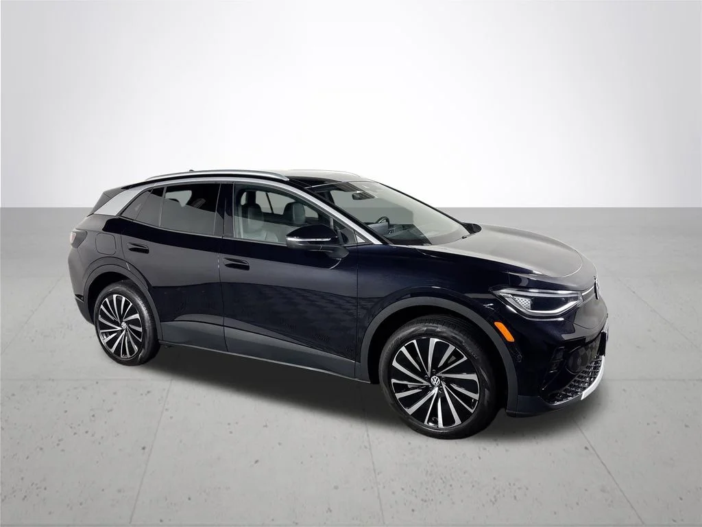 Certified Used 2023 Black Volkswagen Pro S Plus image 5