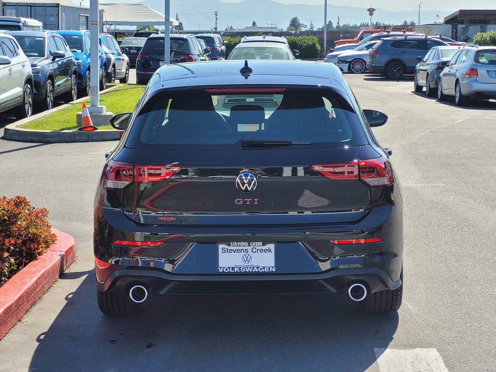 New 2024 Black Volkswagen 2.0T SE image 5