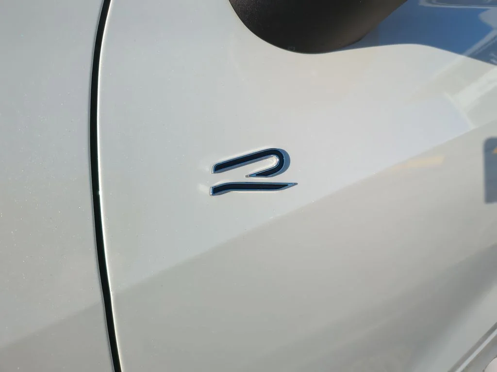 New 2026 White/off-white Volkswagen 2.0T SEL R-Line Turbo image 31