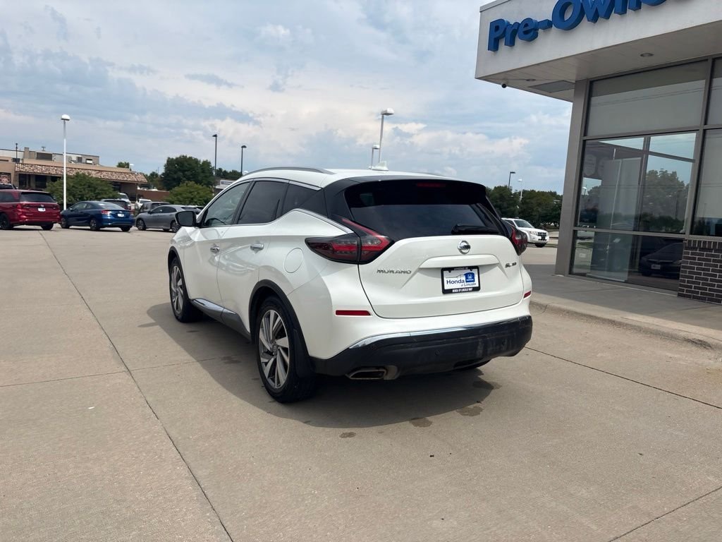 Used 2019 Pearl White Tricoat Nissan SL image 7