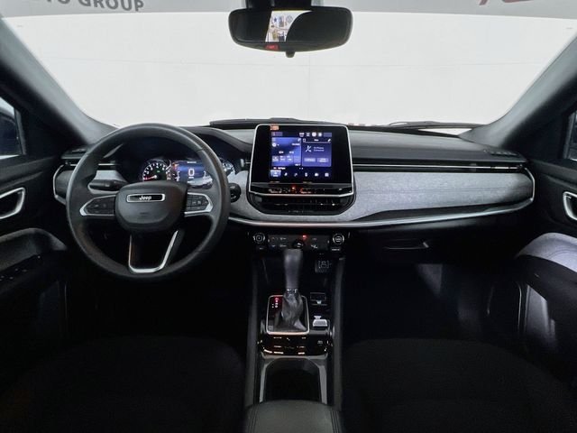 2025 Jeep Compass Sport - Photo 23