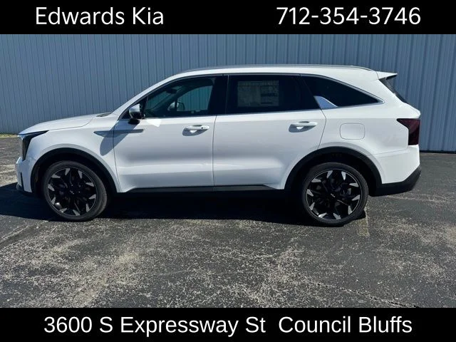 2025 Kia Sorento EX - Photo 11