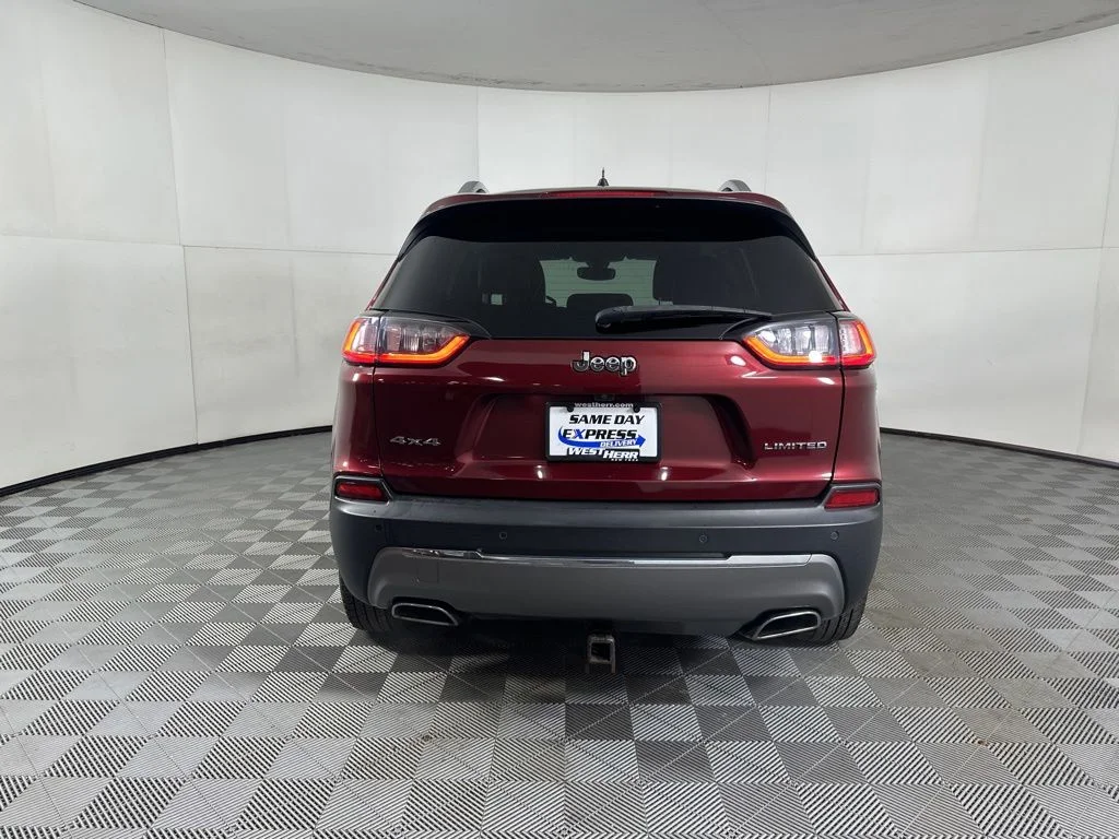 Used 2020 Red Jeep Limited image 8