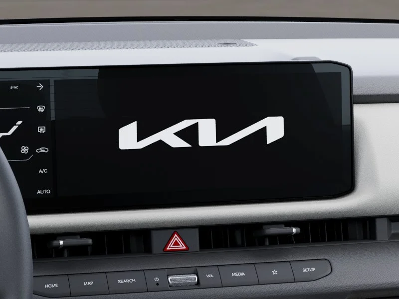 New 2027 Ivory Silver Kia S image 20