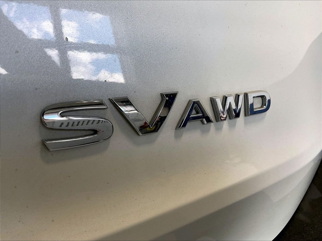 Used 2023 White Nissan SV image 29