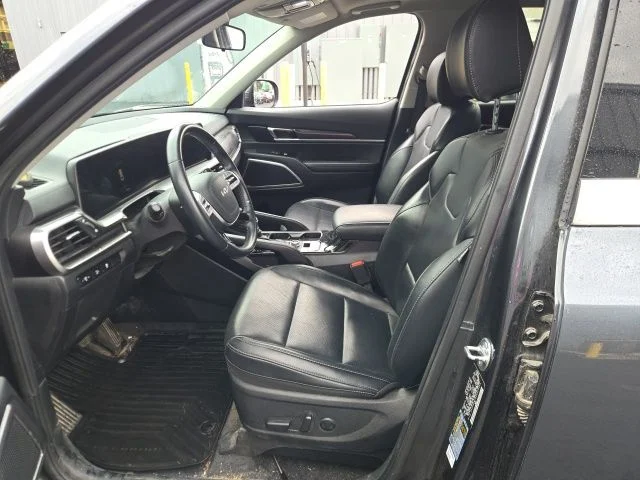 Used 2024 Gray Kia S image 14