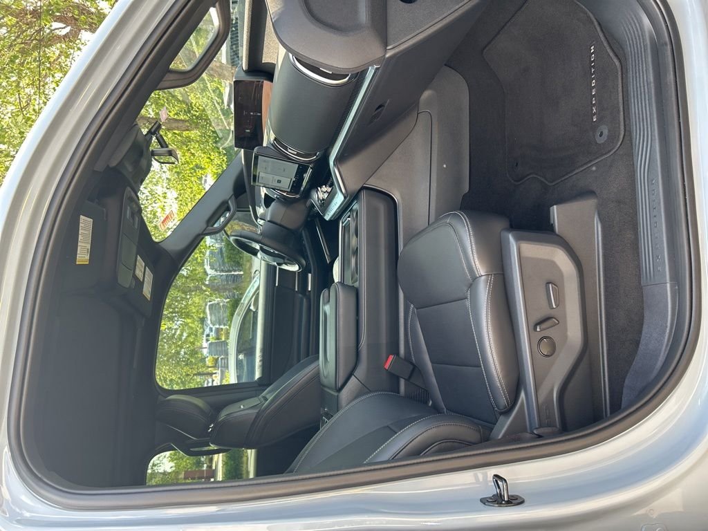 Used 2025 Gray Ford Platinum image 25