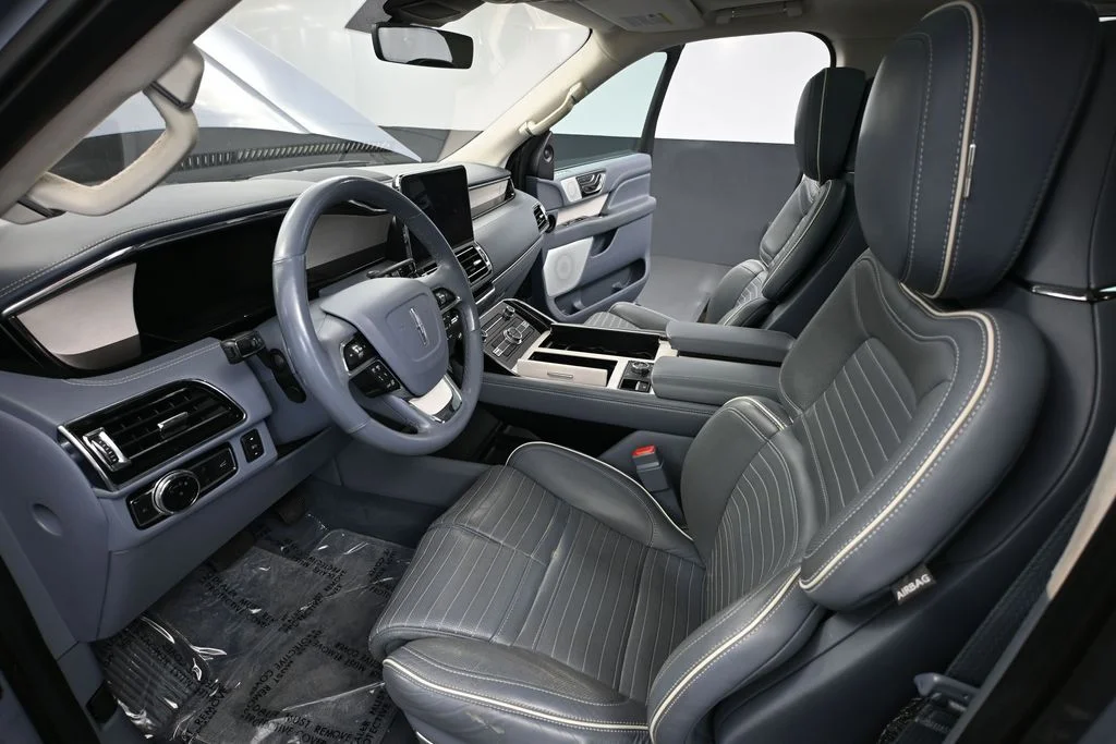 Used 2019 Blue Lincoln Black Label image 16