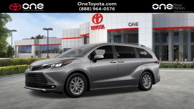 New 2026 Heavy Metal <sup>1</sup> Toyota  XLE image 4