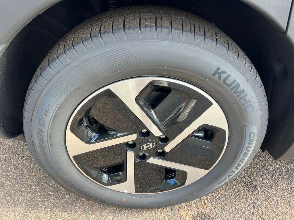2026 Hyundai IONIQ 9 SE - Photo 38