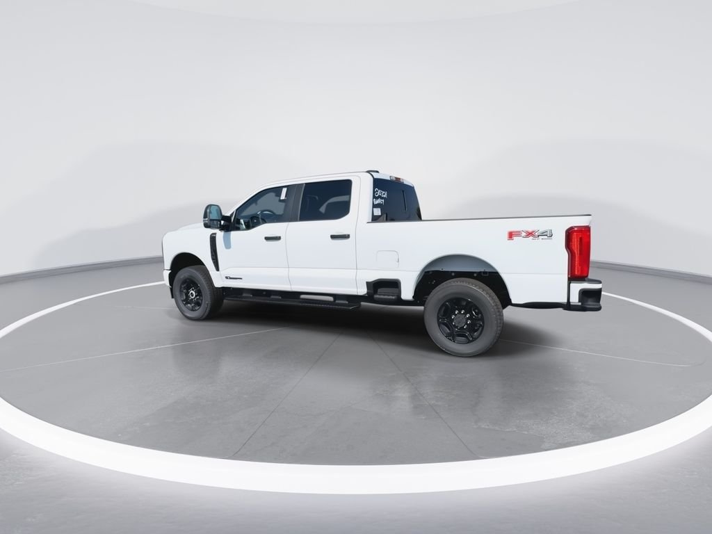 New 2026 Oxford White Ford F-350® XL image 15