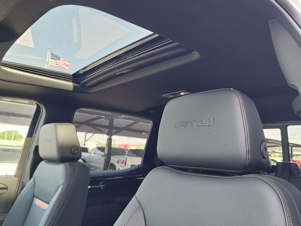 2026 GMC Sierra 1500 AT4 - Photo 18