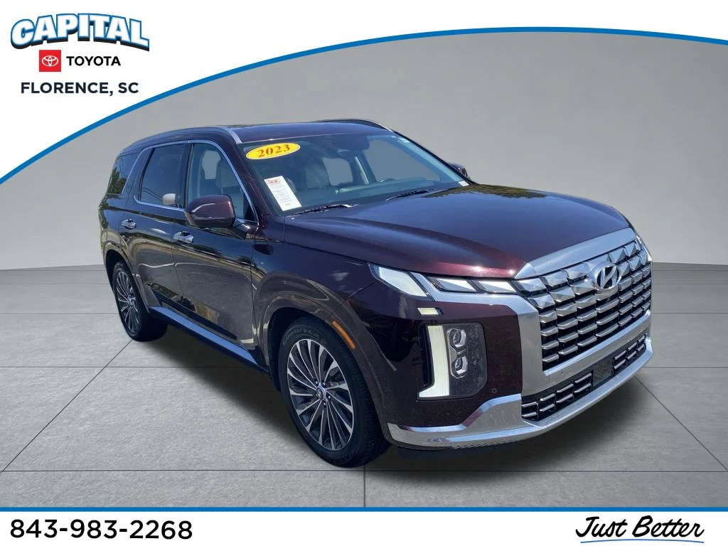 Used 2023 Red Hyundai Calligraphy image 1