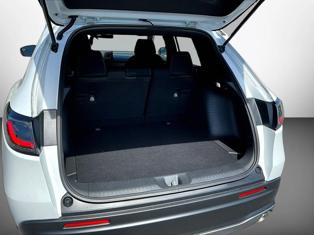 New 2027 Platinum White Pearl Honda Sport AWD image 7