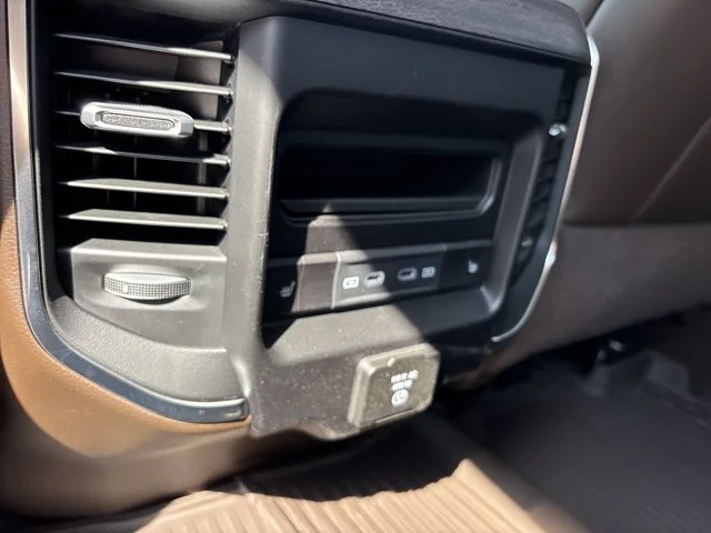 New 2026 Bright White Clear-Coat Exterior Paint RAM Laramie image 18