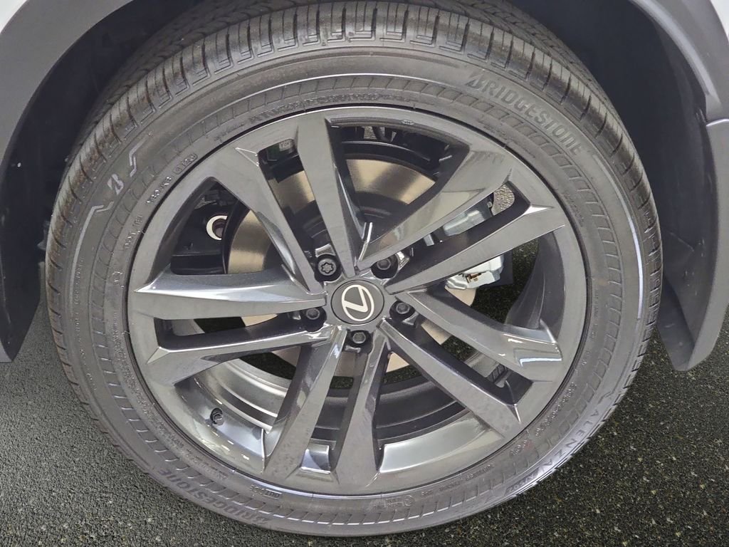 2026 Lexus NX 450h+ Luxury - Photo 33