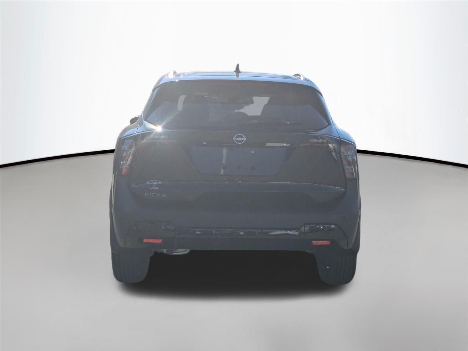 2026 Nissan KICKS SV - Photo 7