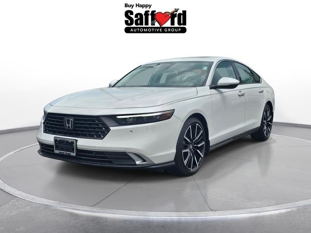 Used 2023 White Honda Touring image 1