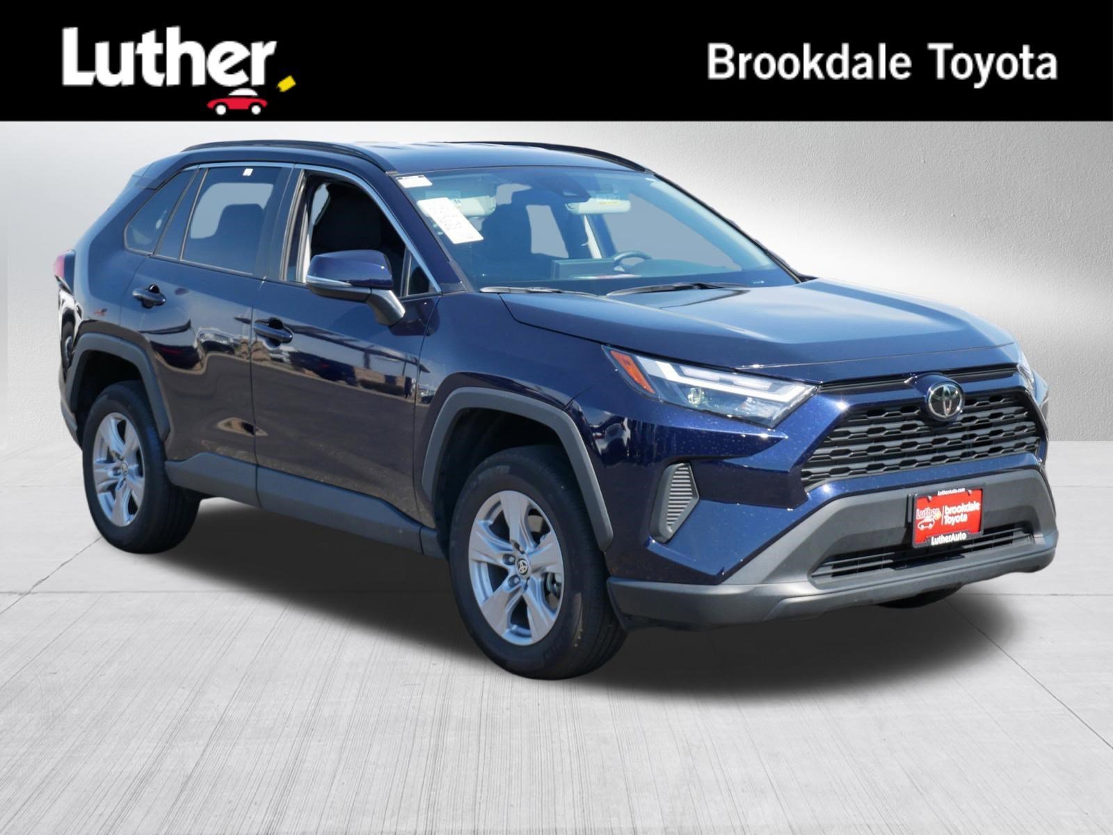 2025 Toyota RAV4 XLE AWD's photo