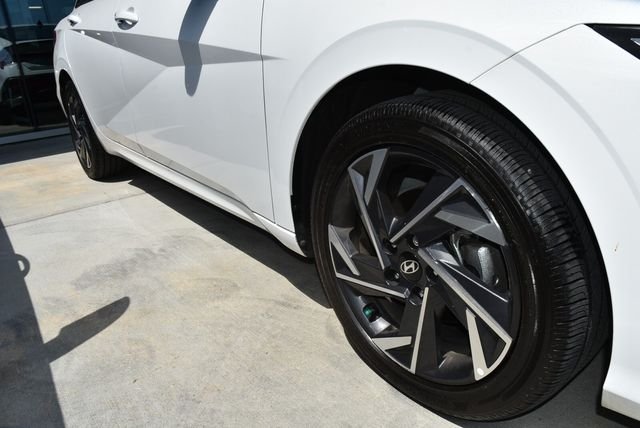2025 Hyundai Elantra Blue - Photo 10