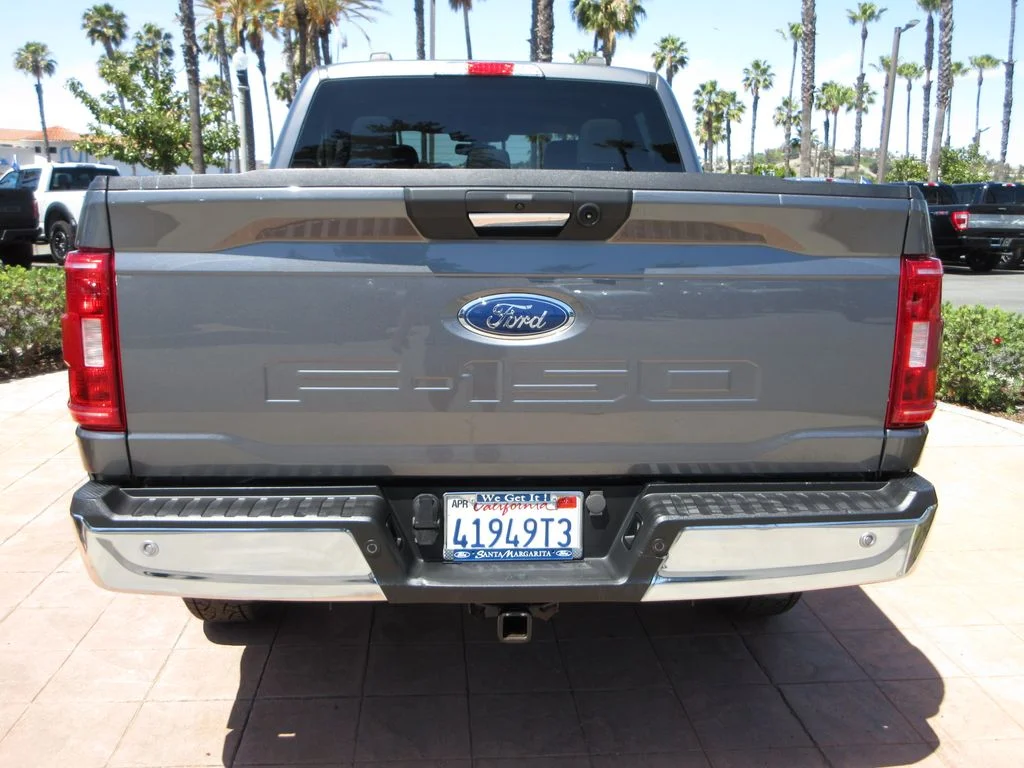 Certified Used 2023 Gray Metallic Ford XLT image 3