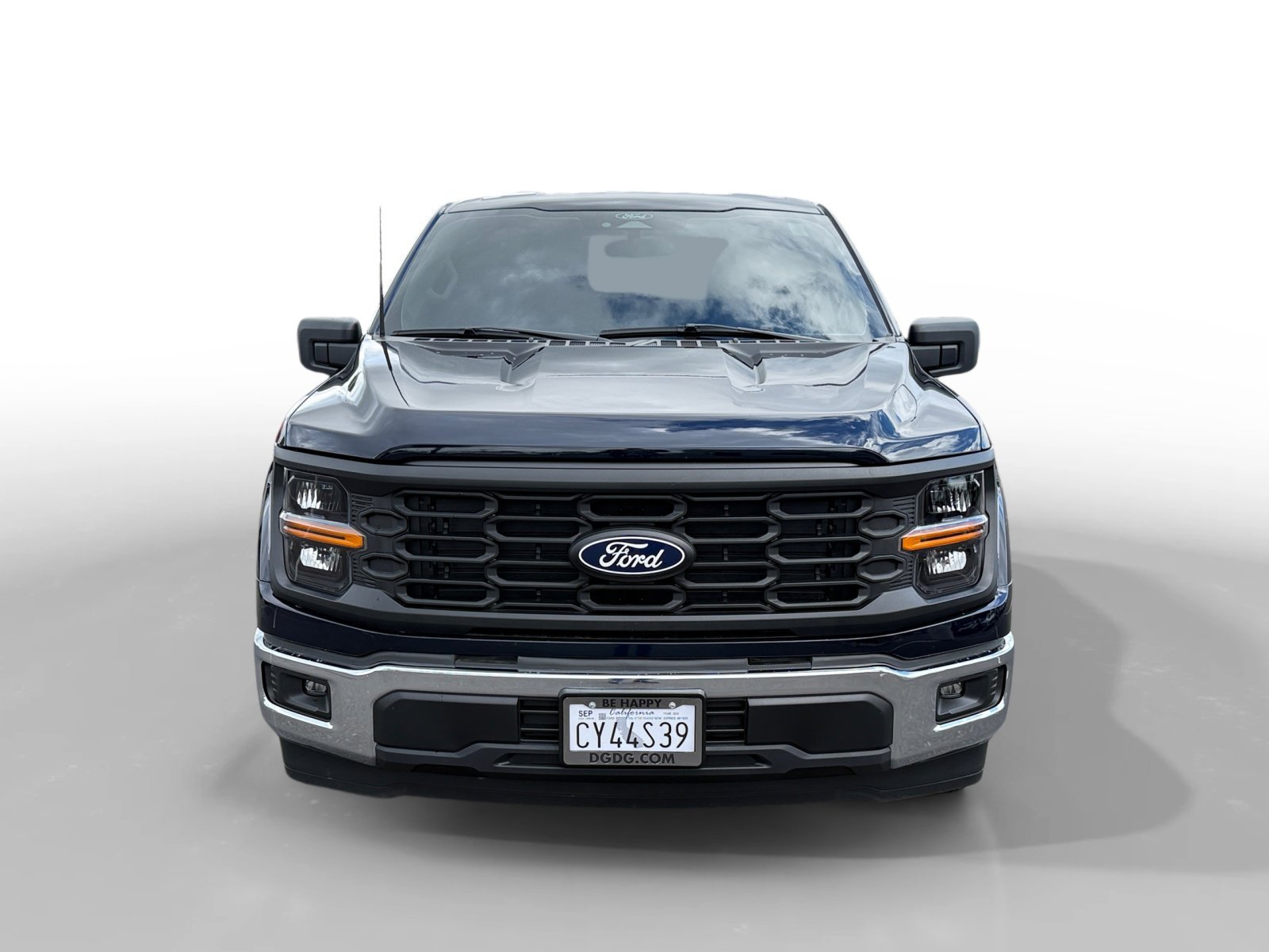 Used 2025 Blue Metallic Ford XL image 8