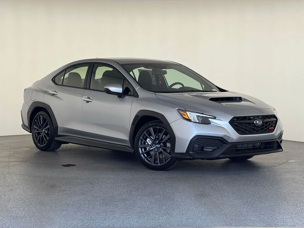 New 2026 ICE SILVER METALLIC Subaru Base image 33