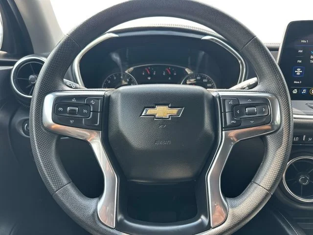 Used 2024 Gray Chevrolet LT image 19