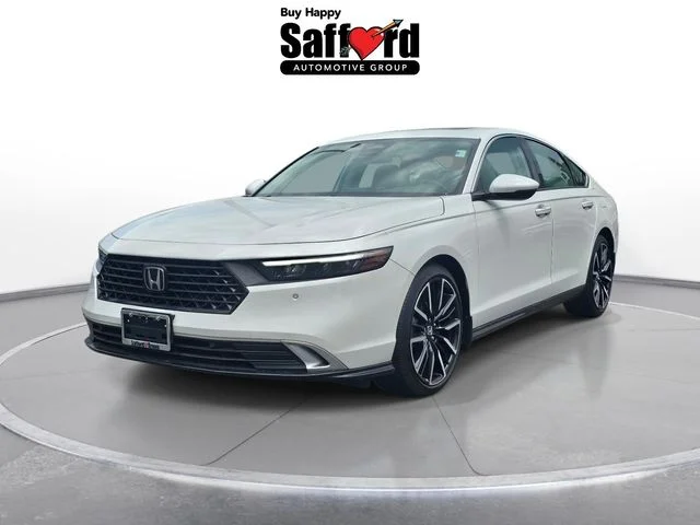 Used 2023 White Honda Touring image 1