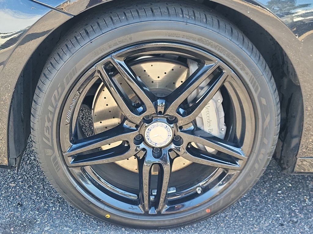 Used 2017 Black Mercedes-Benz E 300 image 16