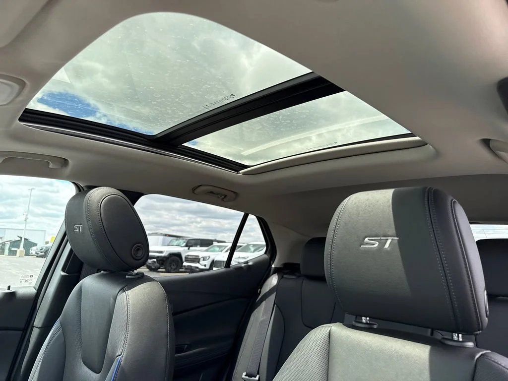 New 2026 Moonstone Gray Metallic Buick Sport Touring image 27