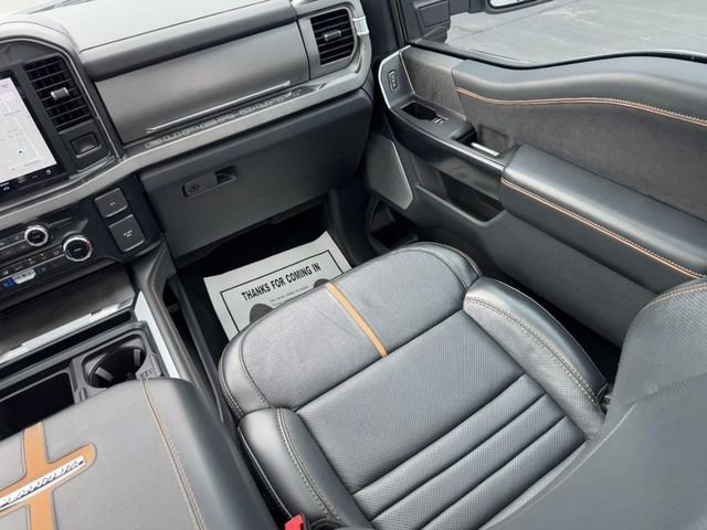 2024 Ford F-350 Super Duty Platinum - Photo 15