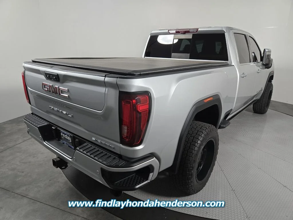 Used 2021 Quicksilver Metallic GMC Denali image 5