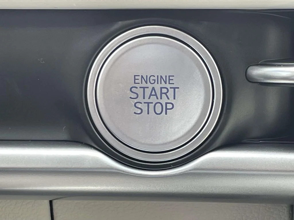 New 2026 Silver Hyundai SEL Plus image 25