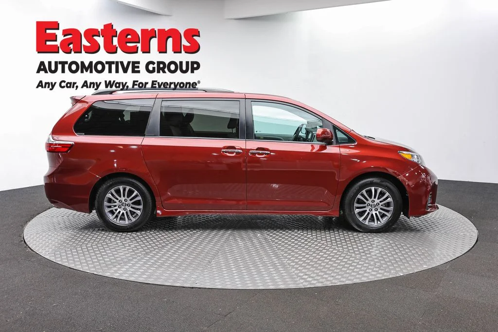 Used 2019 Red Toyota XLE image 4