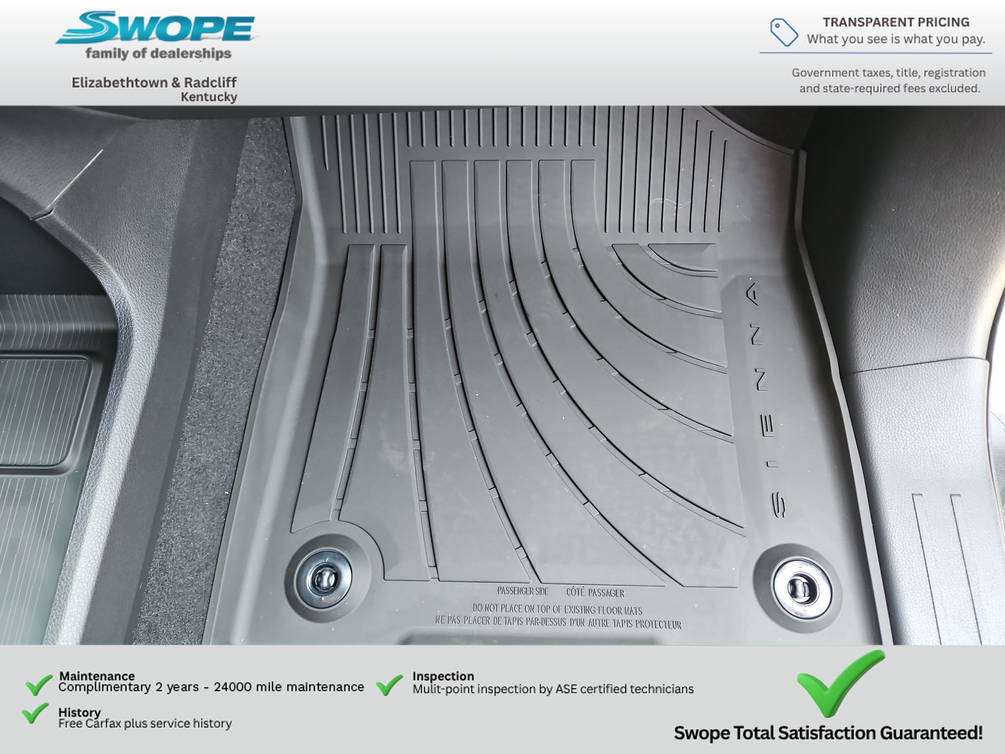 Used 2026 Wind Chill Pearl Toyota XLE image 27