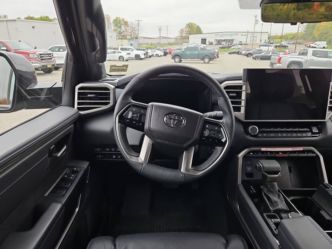 2026 Toyota Tundra Platinum - Photo 18