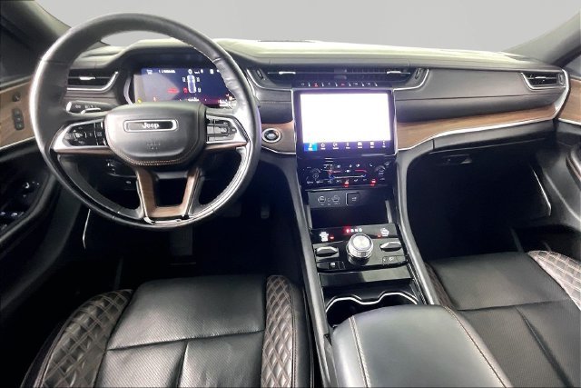 Used 2025 Gray Jeep Summit image 7