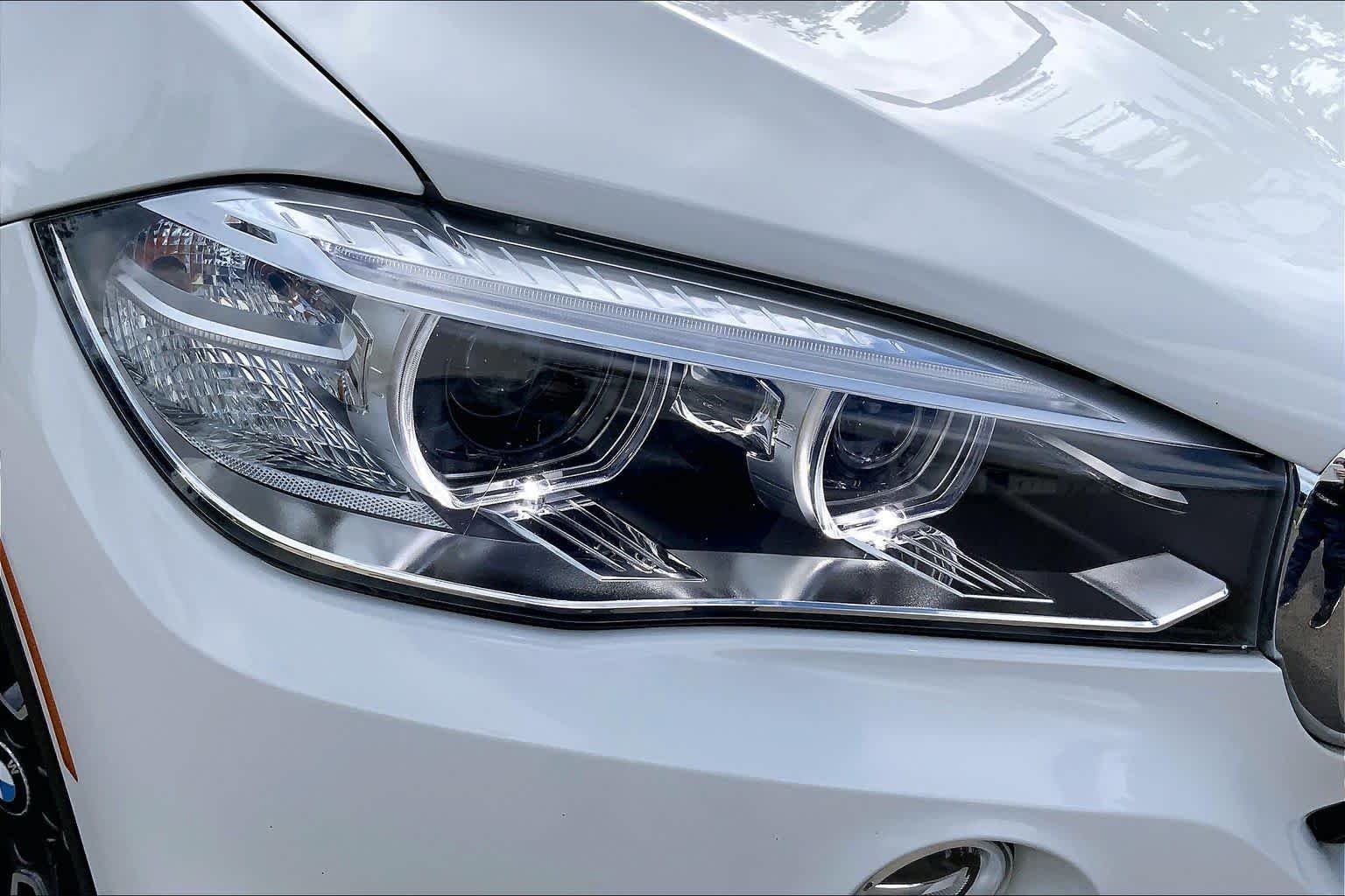 Used 2018 Alpine White BMW xDrive35i image 26