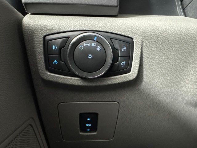 Used 2017 White Ford XLT image 18
