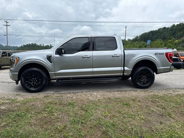 Used 2023 Silver Ford XLT image 6