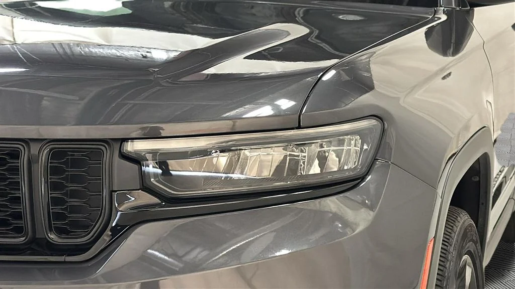 Certified Used 2023 Gray Jeep Altitude X image 15