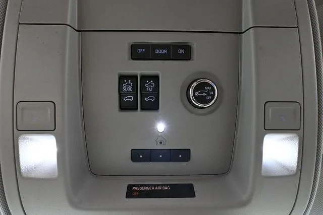 Used 2019 Beige Chevrolet Premier image 38